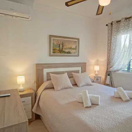 Casa Santo Tomas 18 Holiday home *