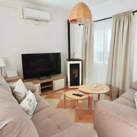 Holiday home Casa Santo Tomas 18 *